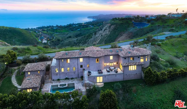 $5,250,000 | 4800 Latigo Canyon Road, Malibu, CA 90265