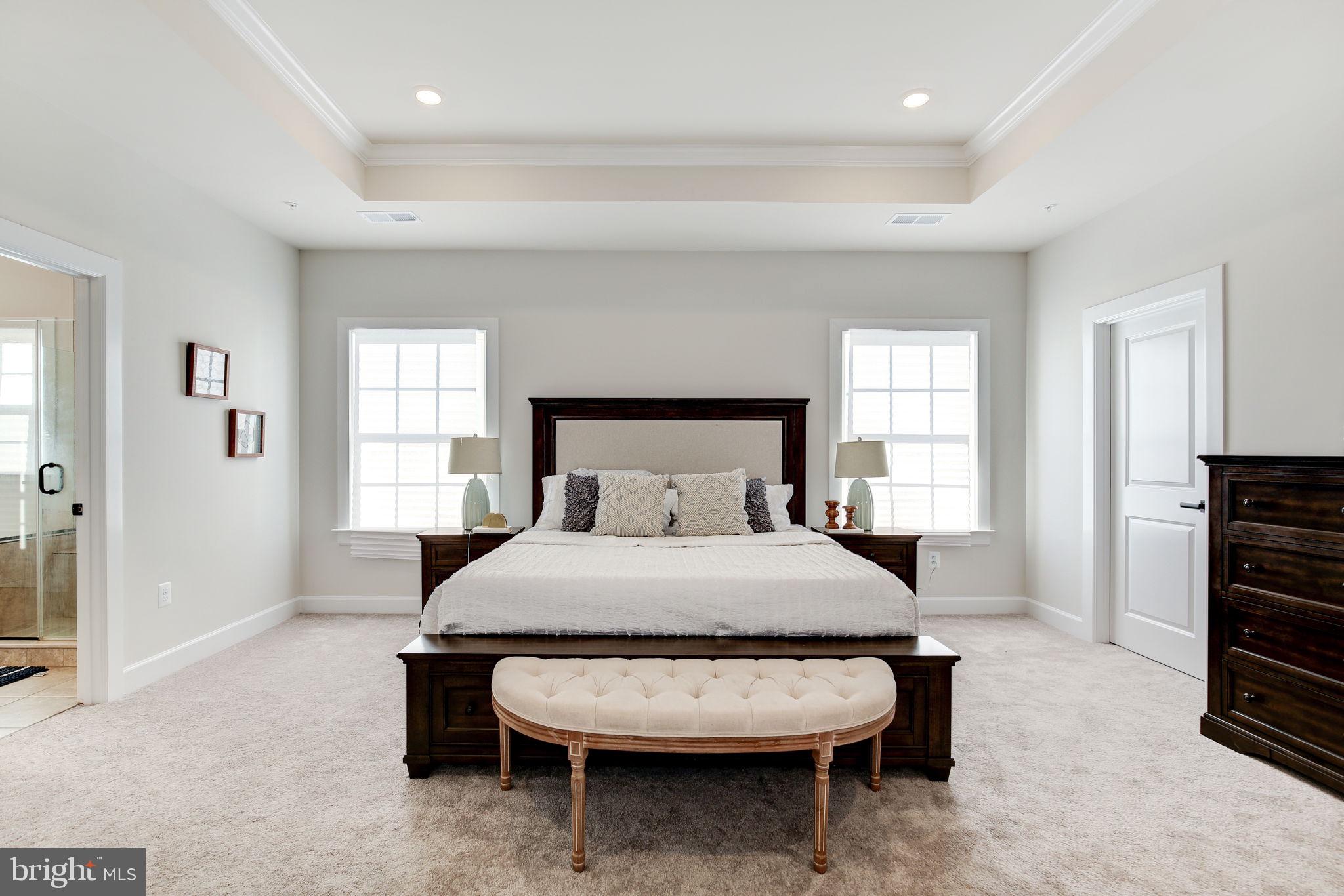 6547 Clubhouse Boulevard Laurel, MD 20708 - Photo 41 of 86 Vaulted Ceilings