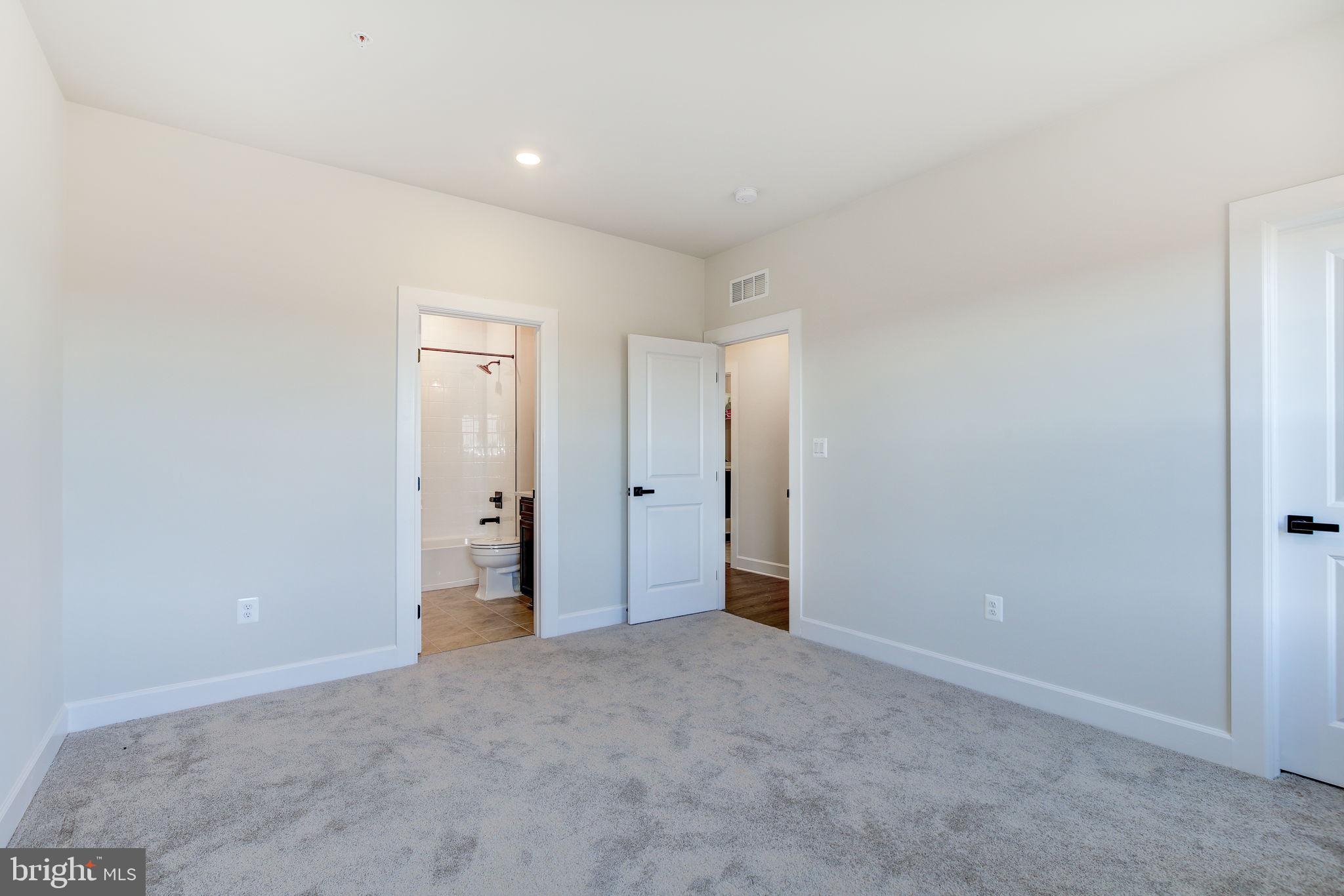 6547 Clubhouse Boulevard Laurel, MD 20708 - Photo 51 of 86 3rd Ensuite bedroom! ALL ROOMS HAVE WALK-IN CLOSET