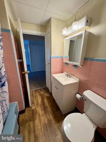 $1,400 | 418 North Ogle Avenue, Wilmington, DE 19805