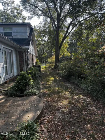 $299,000 | 3911 Washington Avenue, Pascagoula, MS 39581