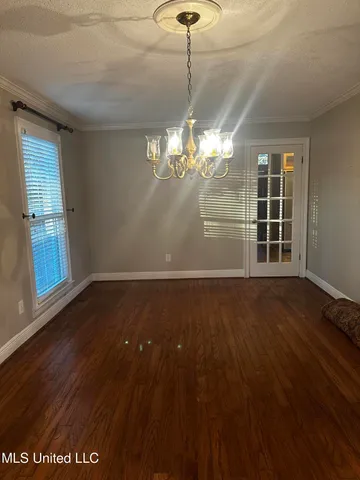 $299,000 | 3911 Washington Avenue, Pascagoula, MS 39581