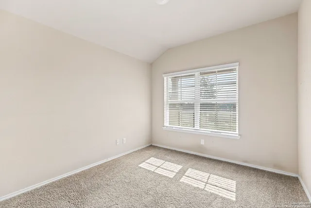 $1,950 | 161 Sambar Main, Schertz, TX 78108