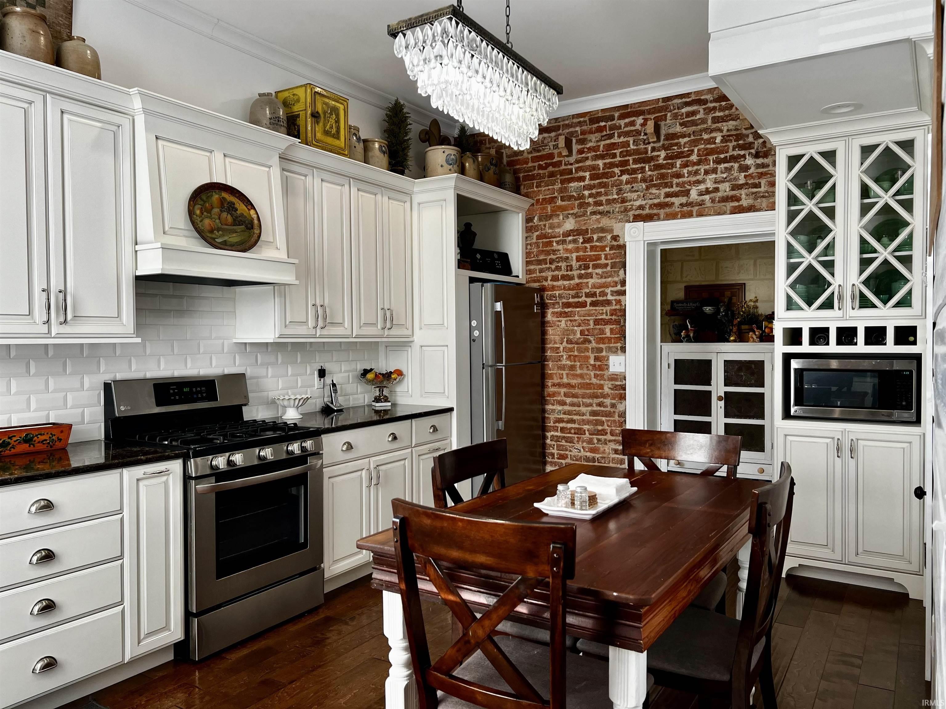 501 East Main Street Loogootee, IN 47553 - Photo 6 of 36