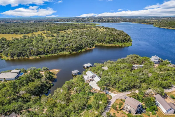 $949,000 | 26815 Blue Cove Drive, Marble Falls, TX 78654