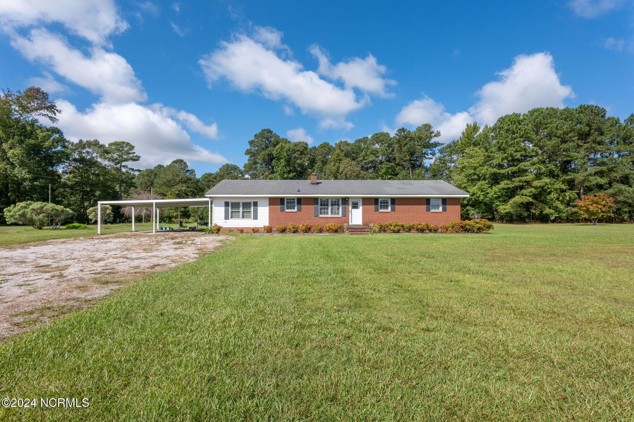 7954 Tedder Road Lucama, NC 27851 - Photo 1 of 38 23-web-or-mls-P1241874