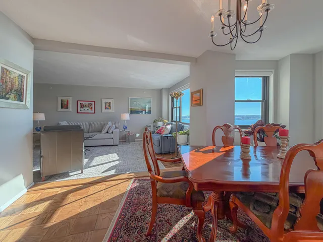 $725,000 | 45 Eastern Promenade, Unit 2H, Portland, ME 04101