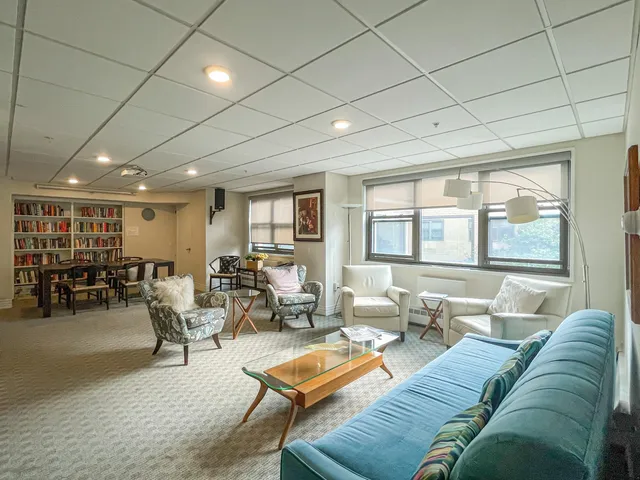 $725,000 | 45 Eastern Promenade, Unit 2H, Portland, ME 04101