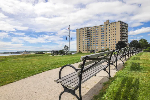 $725,000 | 45 Eastern Promenade, Unit 2H, Portland, ME 04101