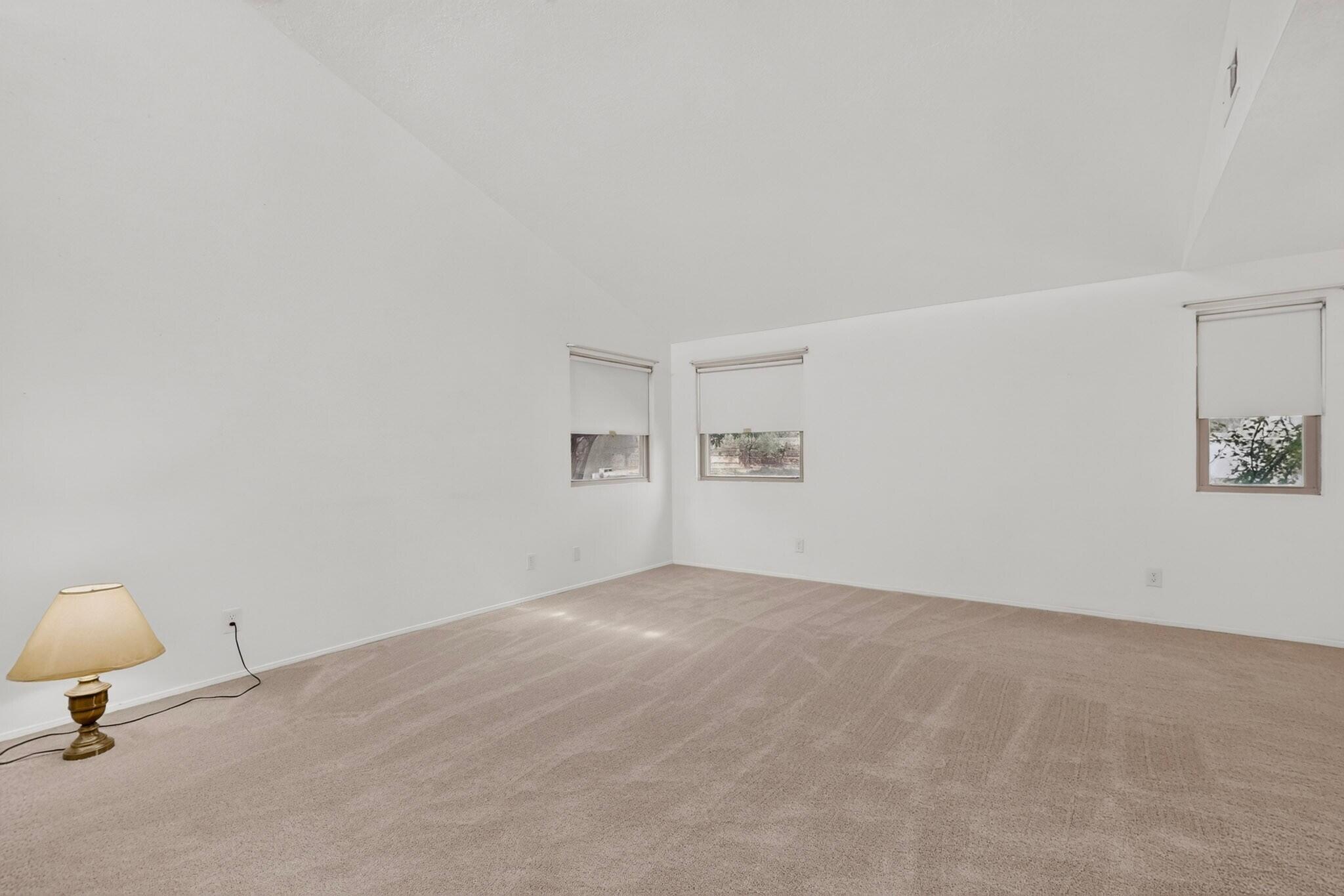 611 Chuckwagon Road Southeast Rio Rancho, NM 87124 - Photo 8 of 44 Gallery Image 8
