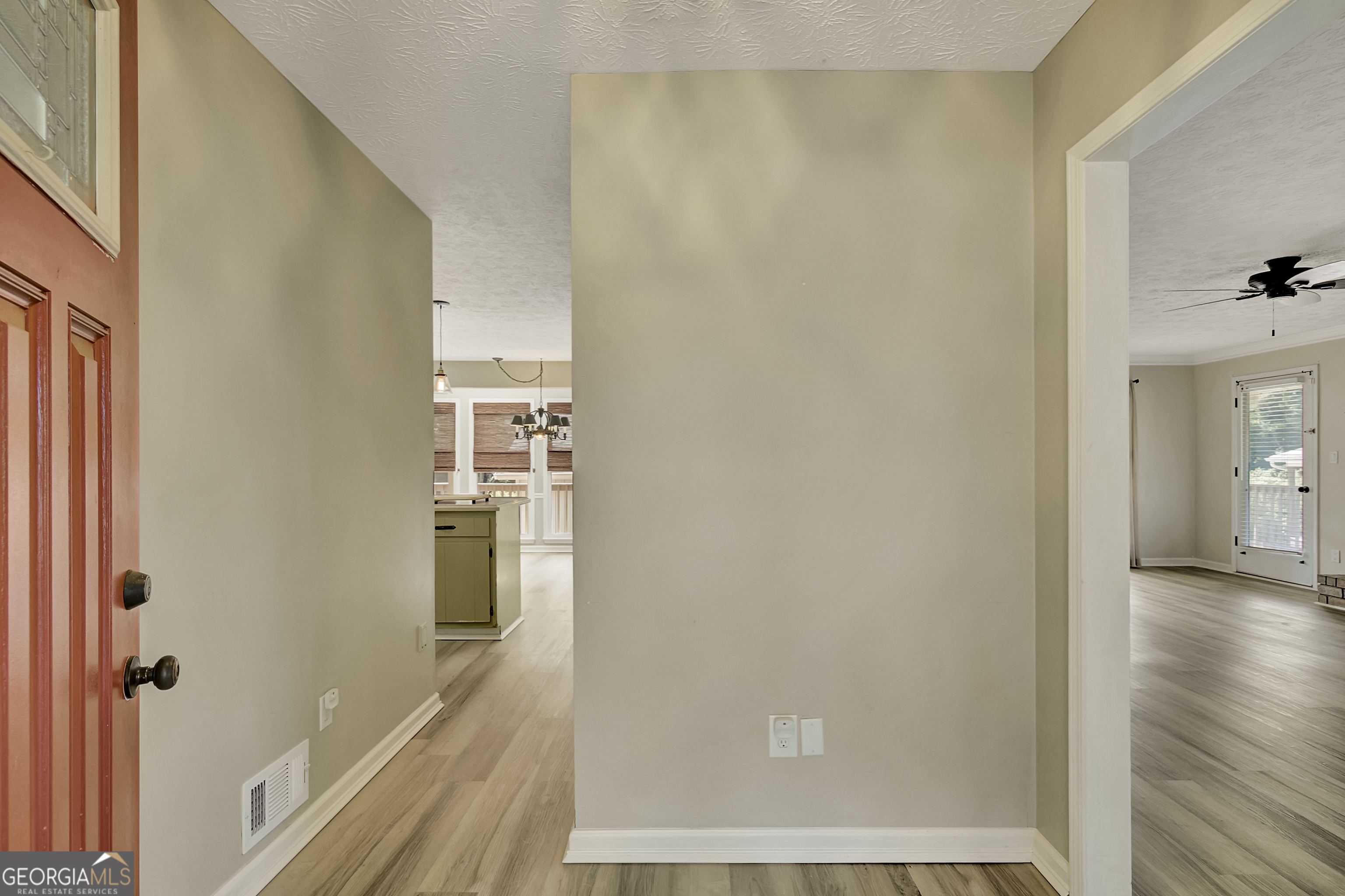 300 Briarwood Road Tyrone, GA 30290 - Photo 4 of 107
