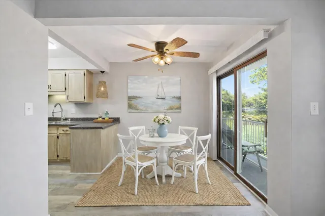 $299,900 | 300 Foxwood Drive, Unit 109, Waterford, WI 53185