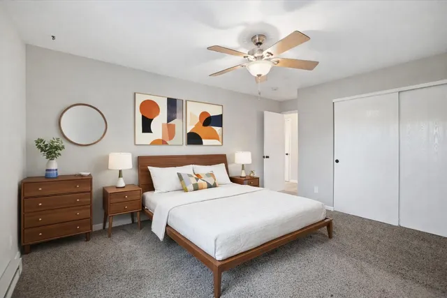 $299,900 | 300 Foxwood Drive, Unit 109, Waterford, WI 53185