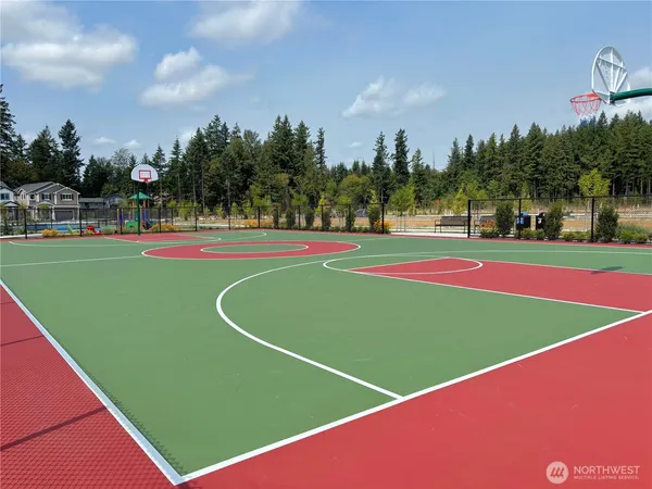 a view of a tennis court