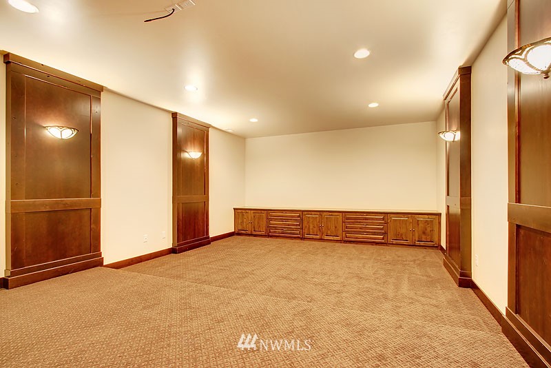 312 Clos Chevalle Road Chelan, WA 98816 - Photo 17 of 22 Gallery Image 17