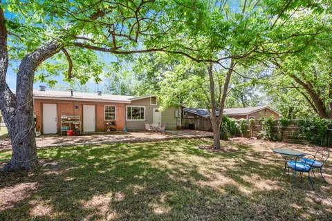 $345,000 | 4606 South 2nd Street, Austin, TX 78745