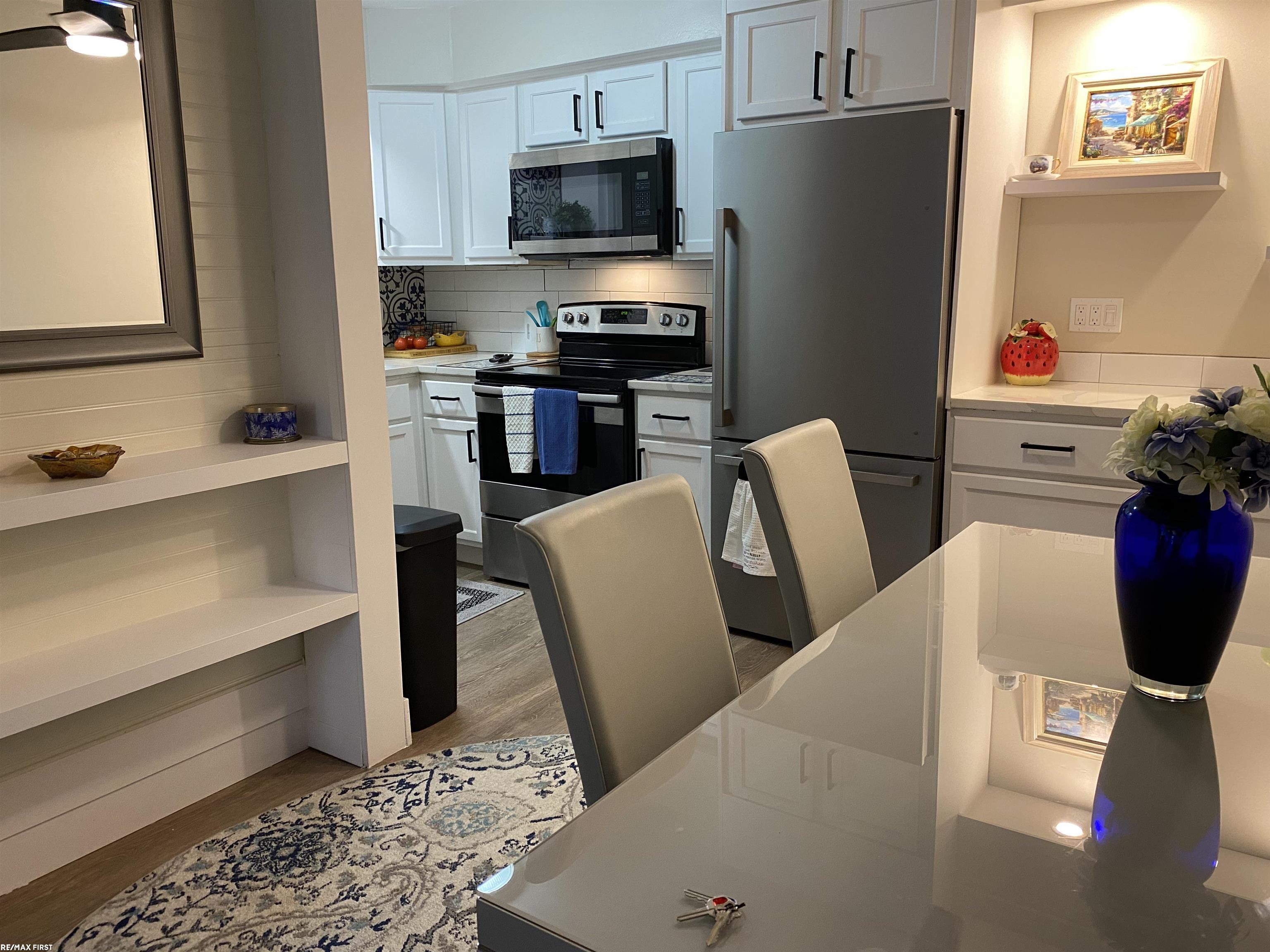 29201 Hayes Road, Unit G4 Warren, MI 48088 - Photo 2 of 21
