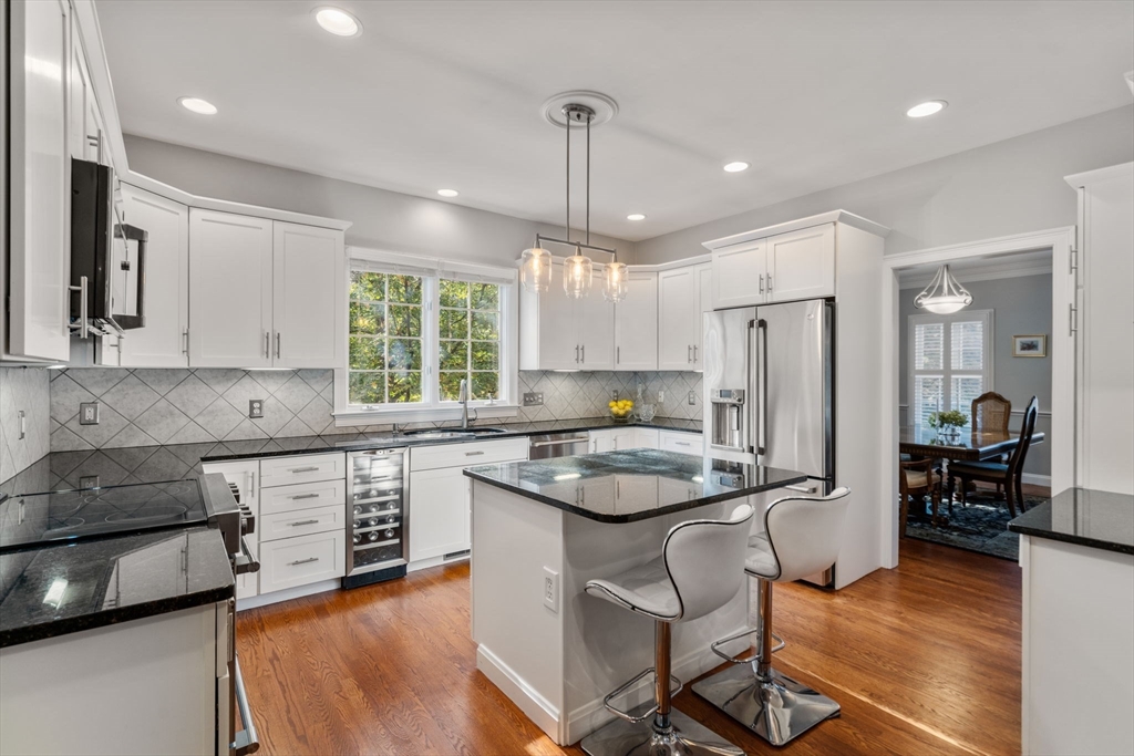 361 High Rock Street Needham, MA 02492 - Photo 13 of 38