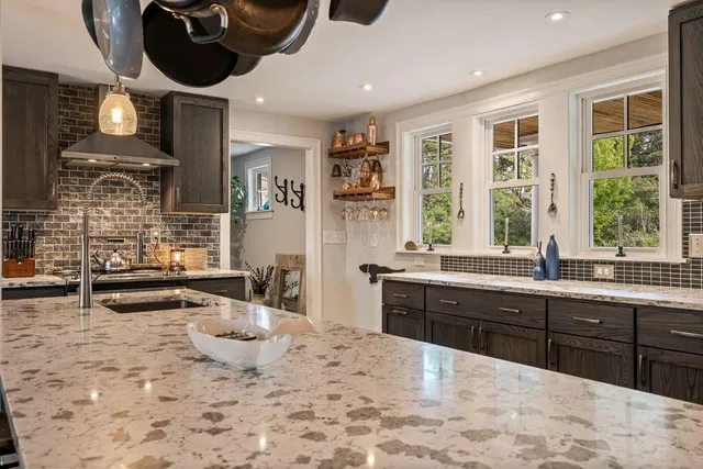 $1,325,000 | 144 Two Lights Road, Cape Elizabeth, ME 04107