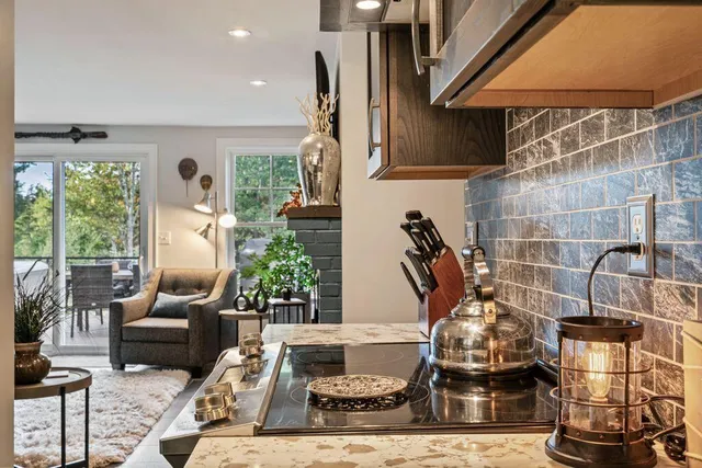 $1,325,000 | 144 Two Lights Road, Cape Elizabeth, ME 04107