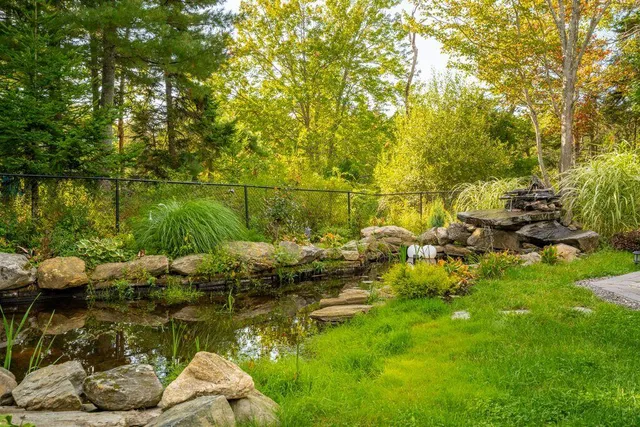 $1,325,000 | 144 Two Lights Road, Cape Elizabeth, ME 04107