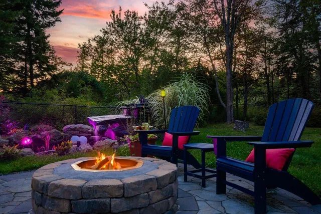 $1,325,000 | 144 Two Lights Road, Cape Elizabeth, ME 04107