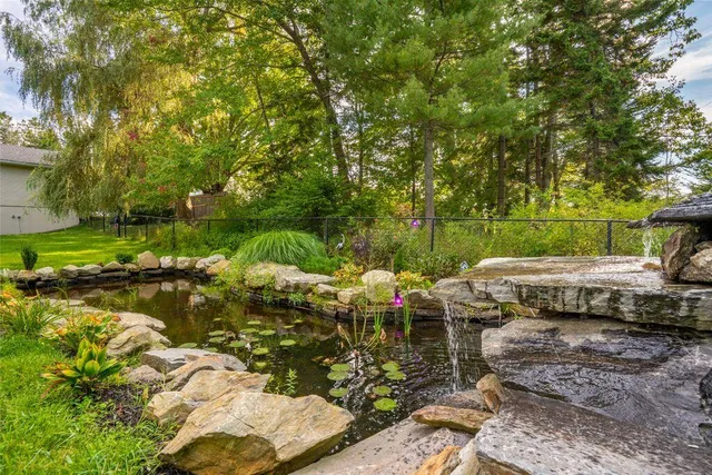 $1,325,000 | 144 Two Lights Road, Cape Elizabeth, ME 04107