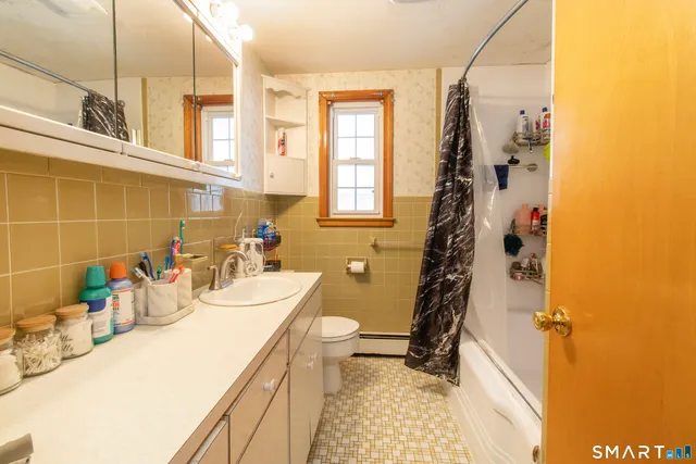 $299,000 | 46 Woodycrest Drive, East Hartford, CT 06118