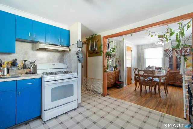 $299,000 | 46 Woodycrest Drive, East Hartford, CT 06118