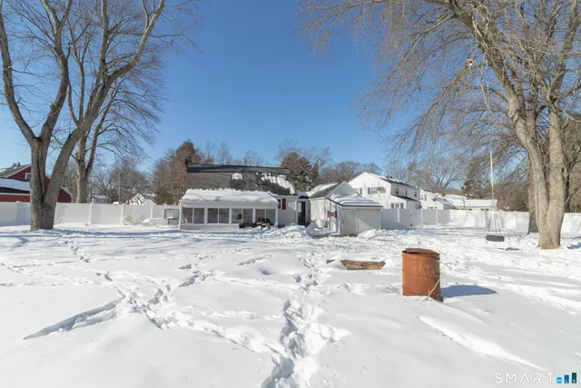 $299,000 | 46 Woodycrest Drive, East Hartford, CT 06118