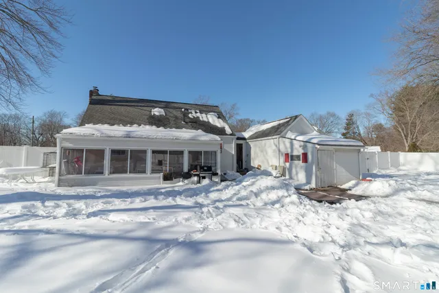 $299,000 | 46 Woodycrest Drive, East Hartford, CT 06118