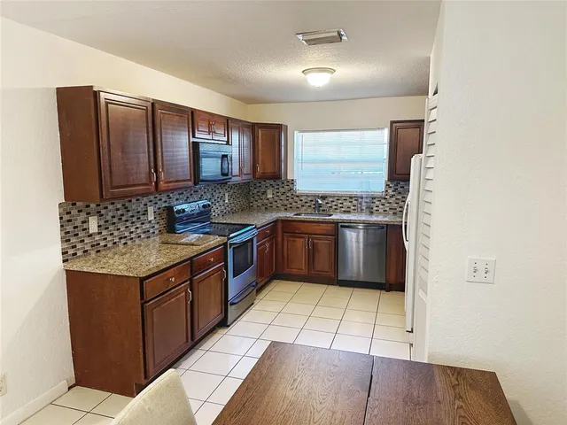 $2,900 | 834 Northwest 3rd Avenue, Unit 12, Fort Lauderdale, FL 33311