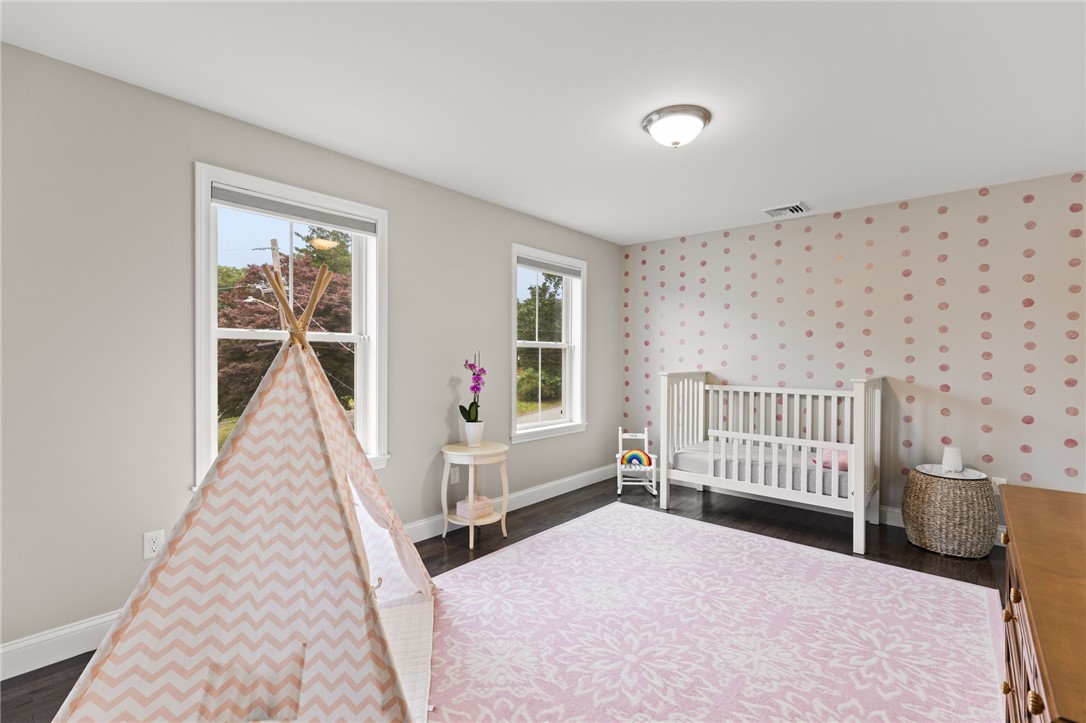 15 Mathew Road Tiverton, RI 02878 - Photo 27 of 40