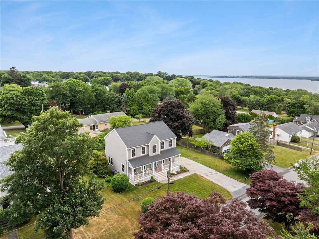15 Mathew Road Tiverton, RI 02878 - Photo 3 of 40