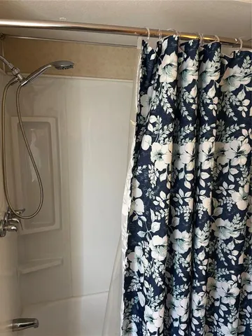 $1,300 | 29250 US Highway 19 North, Unit 200, Clearwater, FL 33761