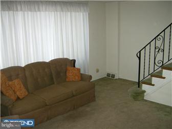 55 Hetzel Road Ridley Park, PA 19078 - Photo 4 of 8