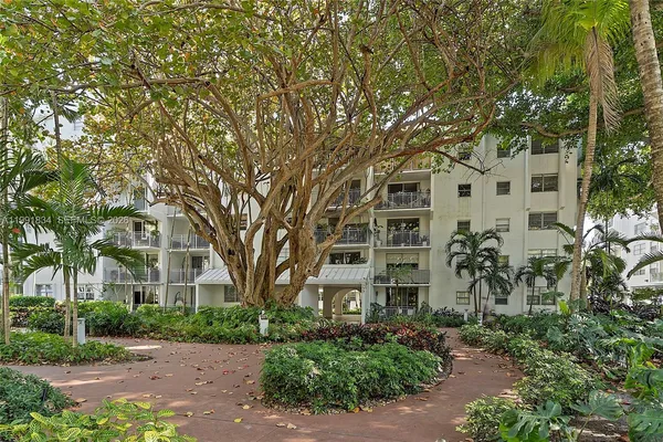 $3,500 | 777 Northeast 62nd Street, Unit C501, Miami, FL 33138