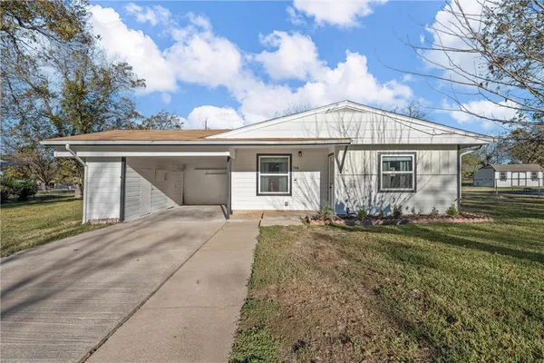 $199,000 | 706 Avenue L S Clifton Tx 76634 South, Clifton, TX 76634