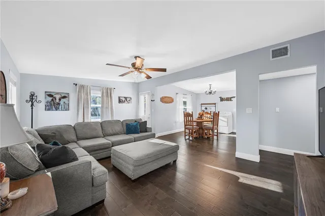 $199,000 | 706 Avenue L S Clifton Tx 76634 South, Clifton, TX 76634