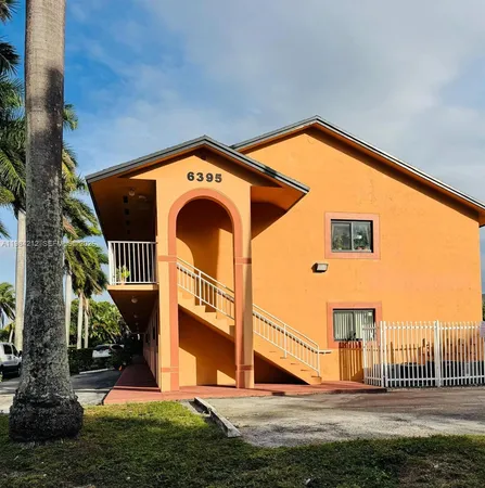 $2,000 | 6395 West 22nd Court, Unit 102, Hialeah, FL 33016