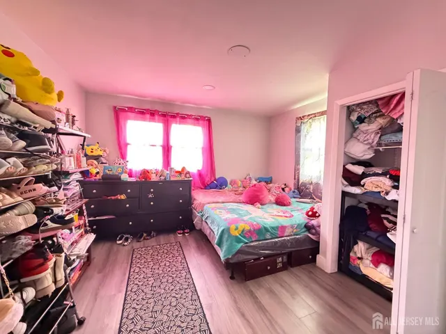 $665,000 | 580 Monroe Avenue, Elizabeth, NJ 07201