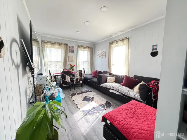 $665,000 | 580 Monroe Avenue, Elizabeth, NJ 07201