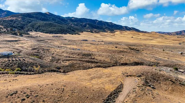 $18,500 | Campbell Court, Tehachapi, CA 93561