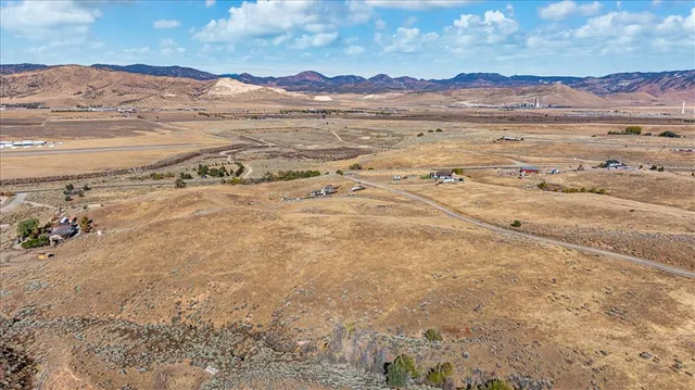 $18,500 | Campbell Court, Tehachapi, CA 93561