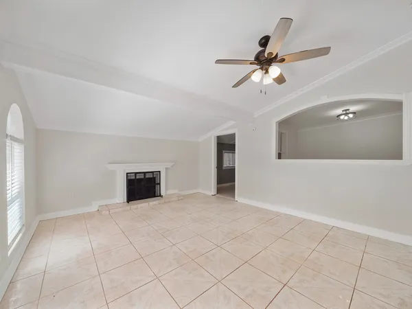 $1,900 | 15522 Winter Briar Drive, Houston, TX 77489