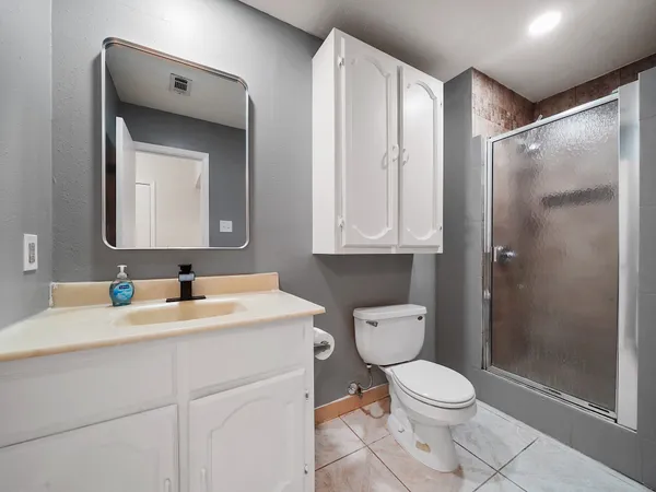 $1,900 | 15522 Winter Briar Drive, Houston, TX 77489