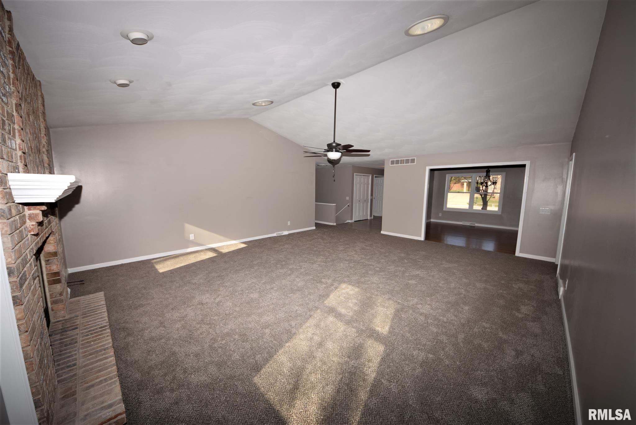 3308 Collingwood Drive Springfield, IL 62711 - Photo 11 of 37 Gallery Image 11