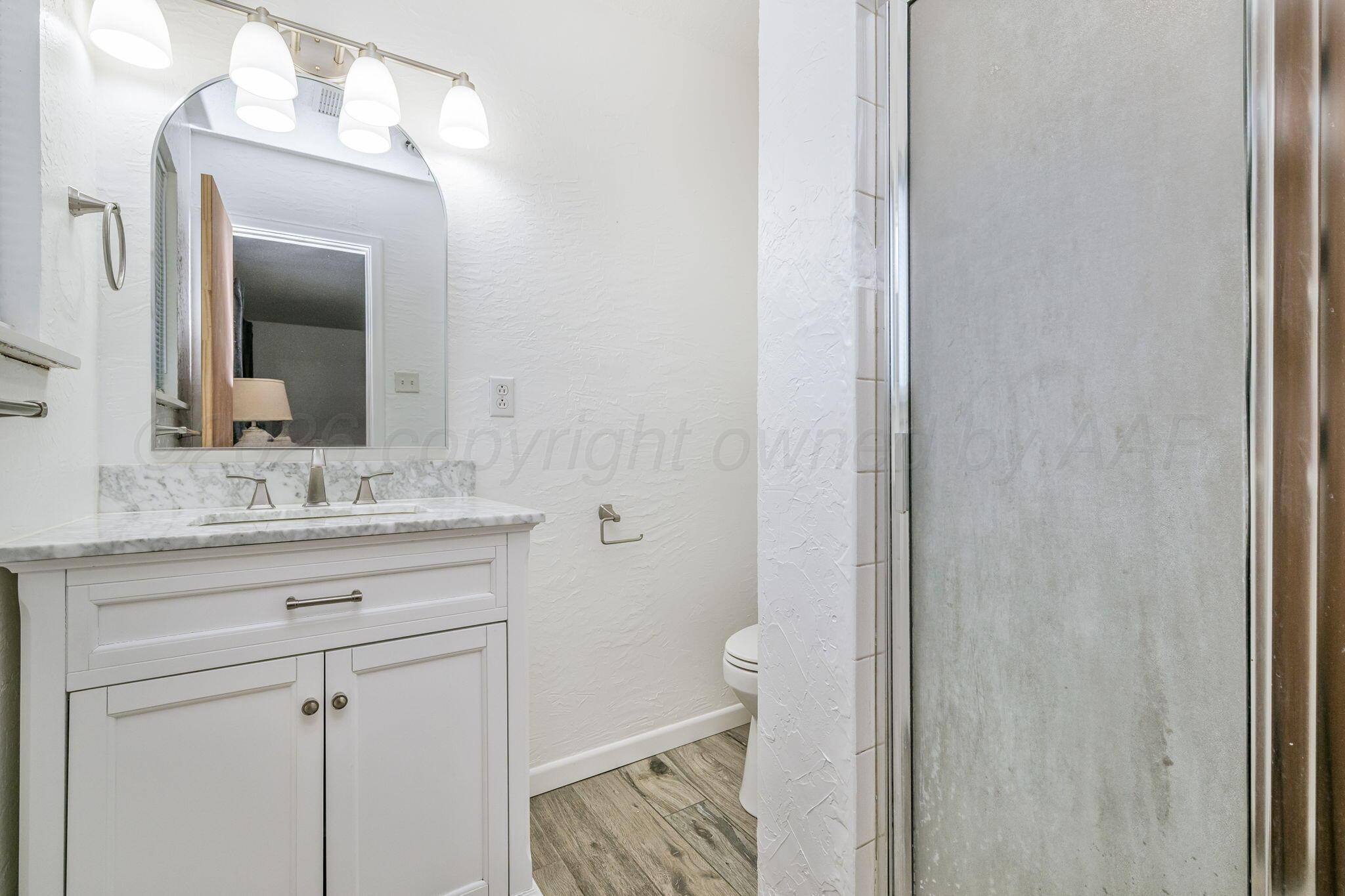 414 Ramada Trail Amarillo, TX 79108 - Photo 8 of 19 Primary Bathroom