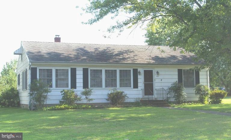 103 School Road Chestertown, MD 21620 - Photo 1 of 2 Well maintained,easy care cozy home.