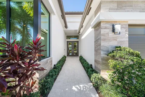 $2,695,000 | 17135 Abruzzo Avenue, Boca Raton, FL 33496